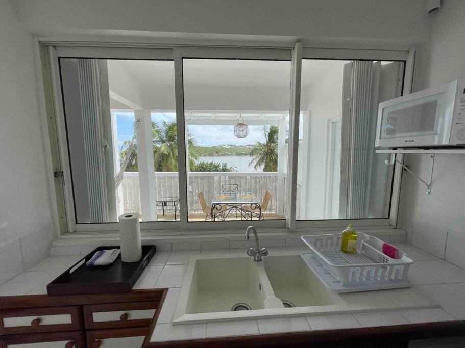 Appart Adorable Proche De La Baie Orientale, Idolem Residence Unite 2 - 57 Rue Du Mont Vernon 1 Cul de Sac Luaran gambar